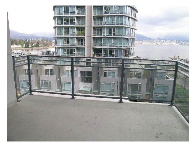 unfurnished coal harbour