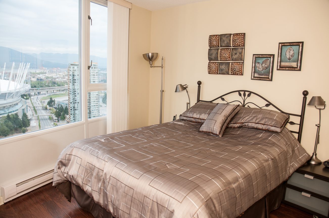 furnished downtown 1 bedroom