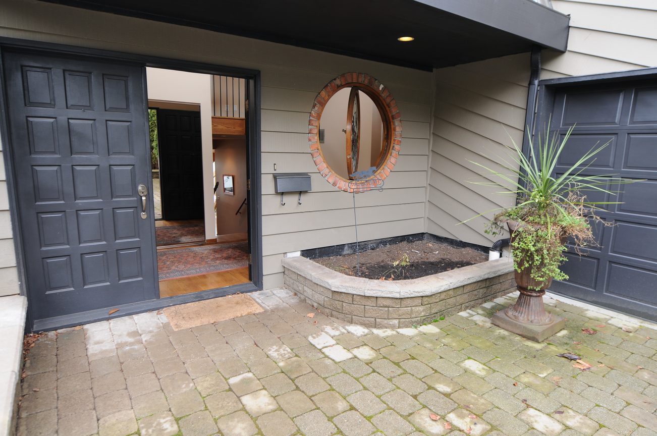 owner property manage north vancouver