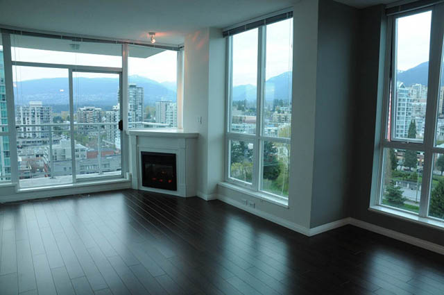 Rental Apartment On Esplanade At The Pier Lonsdale North Vancouver