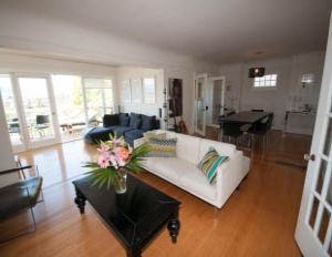 2065 West 35th Avenue