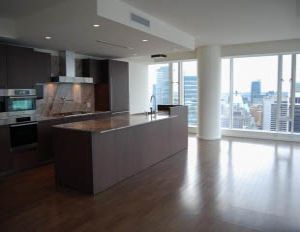 4405 -1011 W Cordova