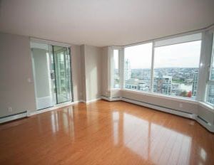 2605 - 388 Drake Street