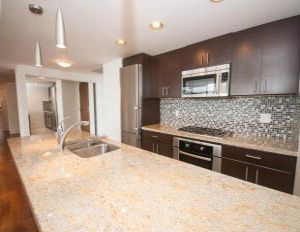 409 - 133 E Esplanade