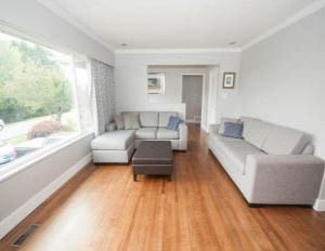 878 Whitchurch Street