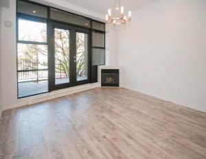 15 - 2156 W 12th Ave