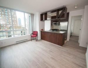 907 - 1010 Richards Street