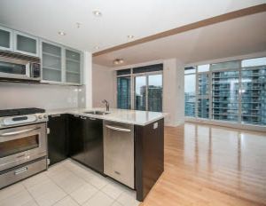 2501 - 1205 W Hastings St