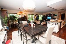 313 - 1477  W 15th Ave