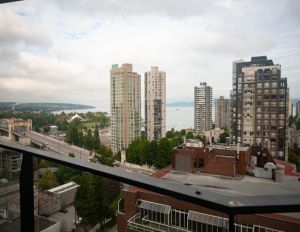 1406 - 889 Pacific St