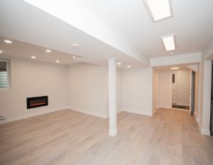 Suite - 736 Alpine Court