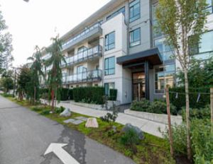 406 - 625 East 3rd Street