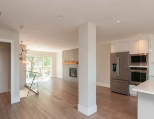 Upper - 1319 MacDonald Ave