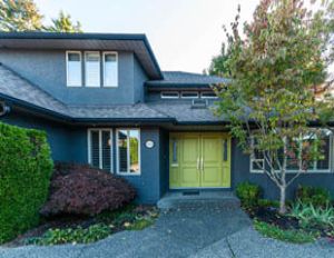 Upper - 3054 Thorncliffe Drive