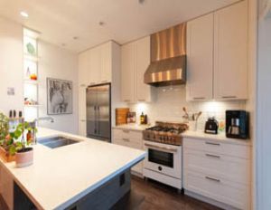 603 - 168 East 35 Avenue