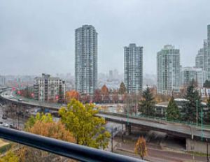 1011- 939 Expo Blvd.