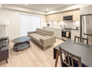 611-1529 Oxford Street