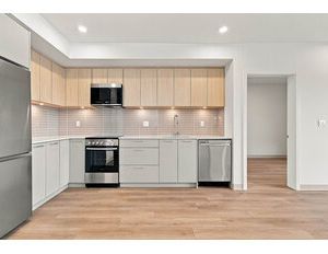 409-1529 Oxford Street