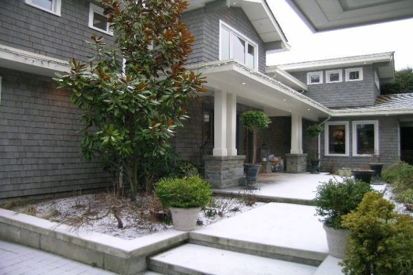 791 Beachview Drive