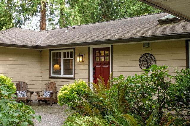 Suite-1059 Tall Tree Lane