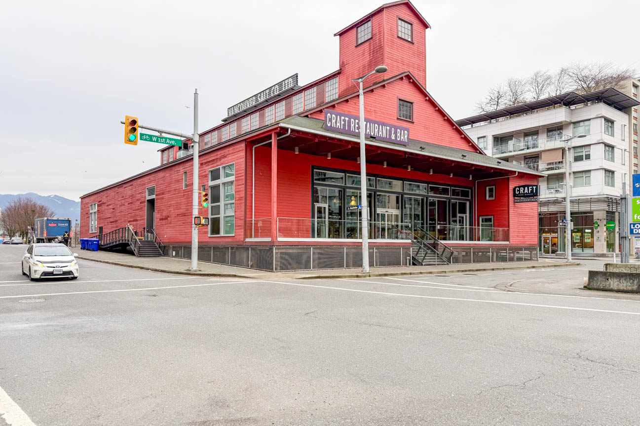 Compass - Amenity Photo 4 of 18