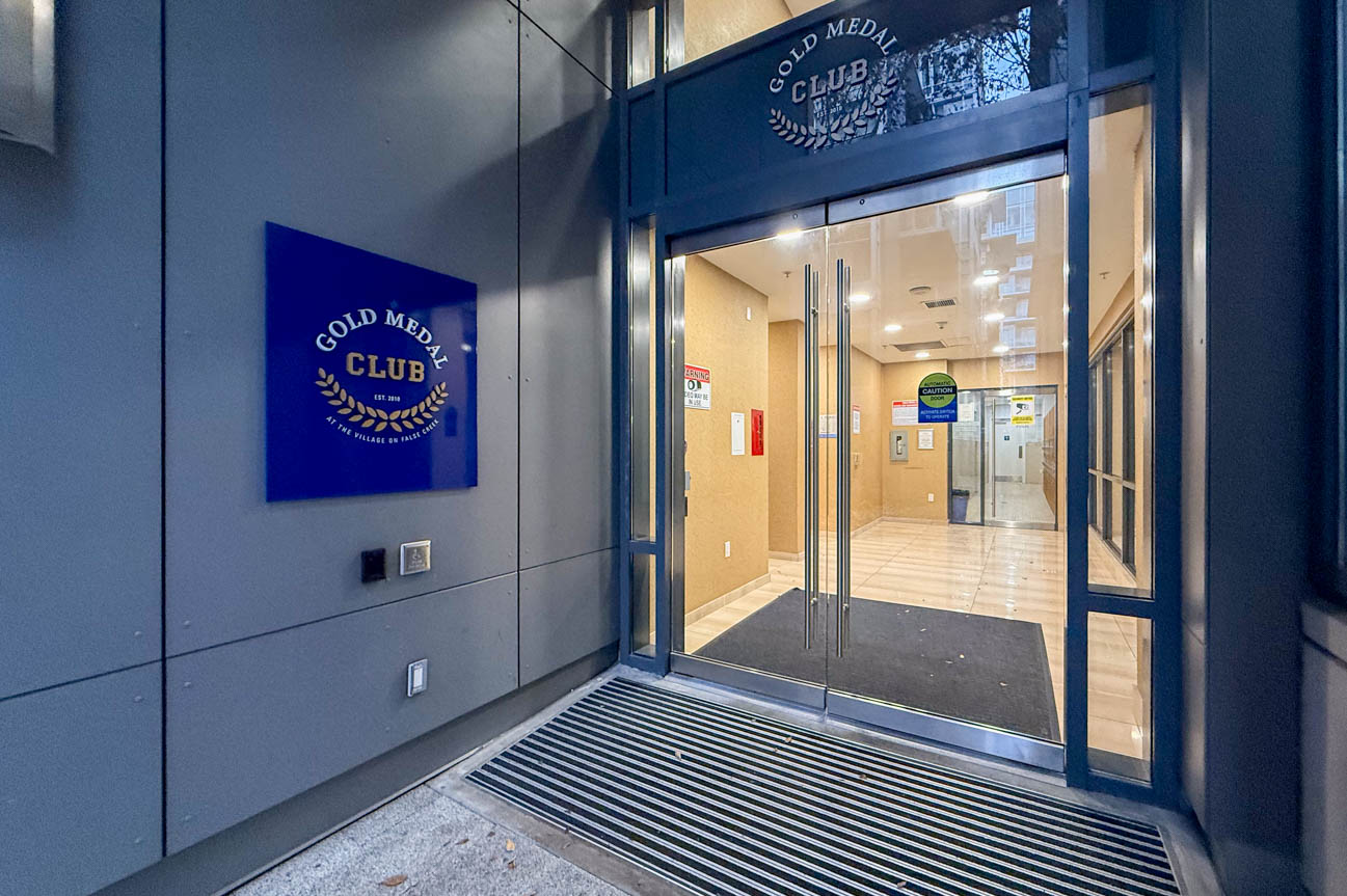 Compass - Amenity Photo 11 of 18