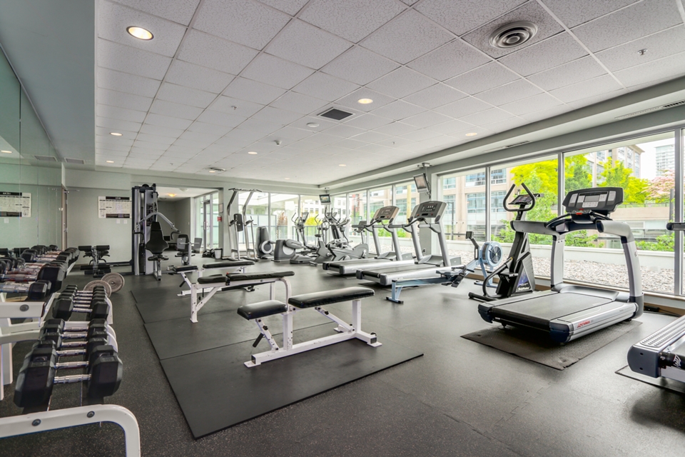 Max 1 - Amenity Photo 4 of 7