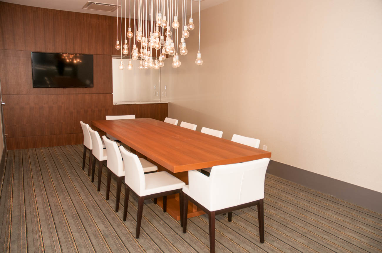 James - Amenity Photo 7 of 16