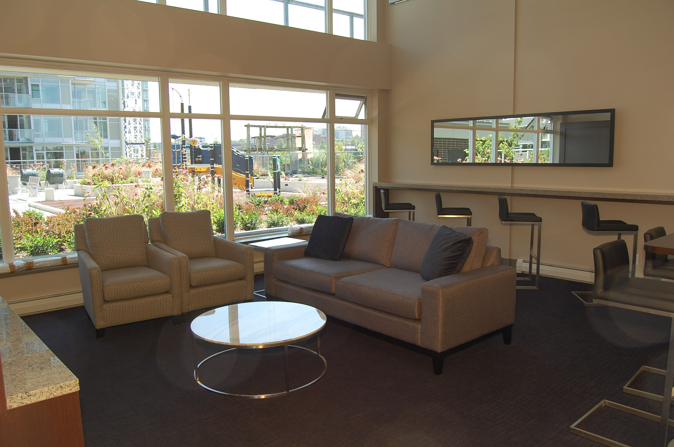 Wall Centre False Creek - Amenity Photo 1 of 13