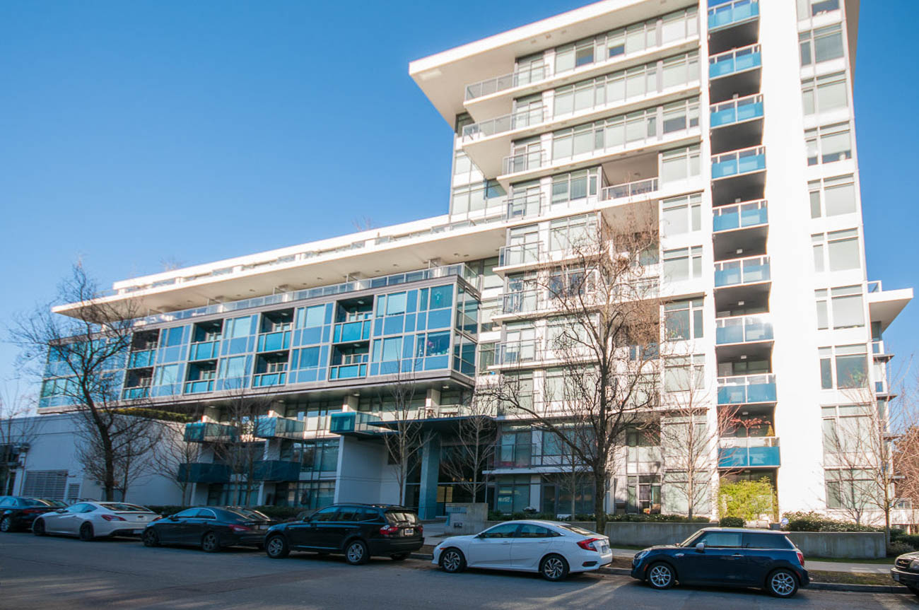 Kits 360 - Amenity Photo 1 of 14