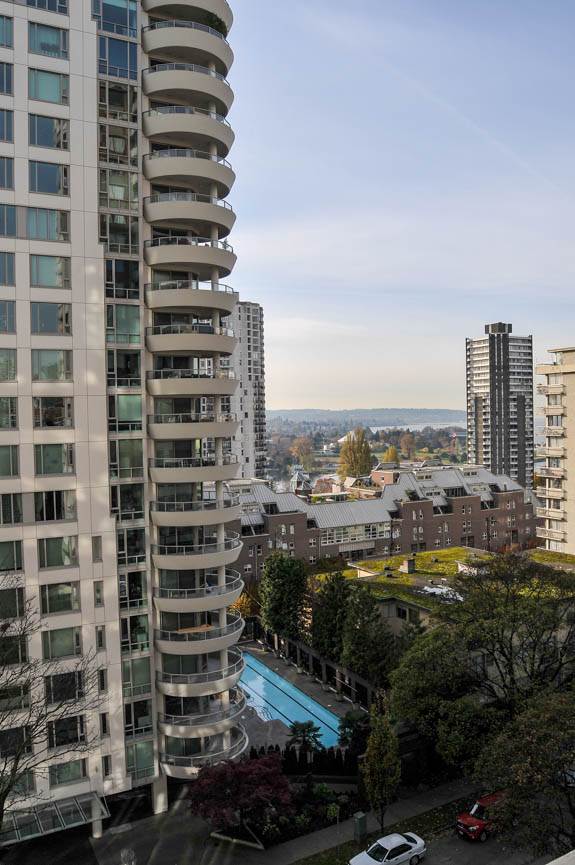 Modern - Amenity Photo 5 of 9