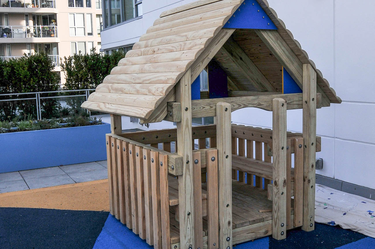 Modern - Amenity Photo 6 of 9