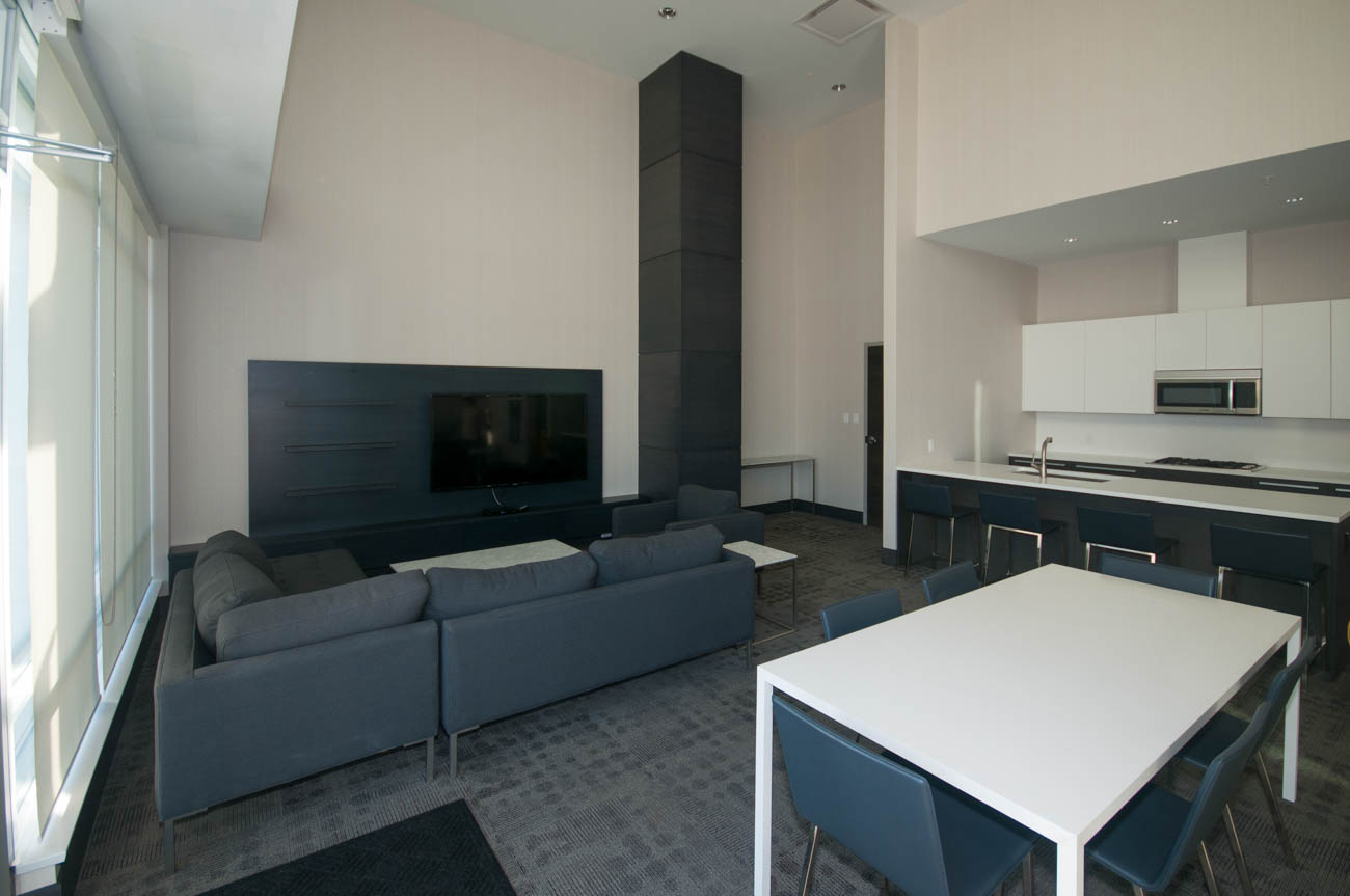 Stratus - Amenity Photo 11 of 15