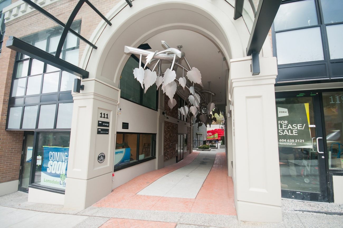 WALLACE & MCDOWELL - Amenity Photo 4 of 8