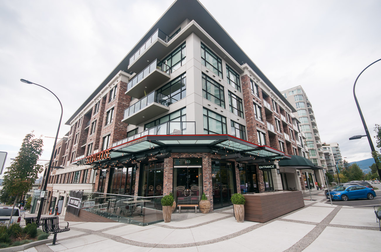 WALLACE & MCDOWELL - Amenity Photo 5 of 8