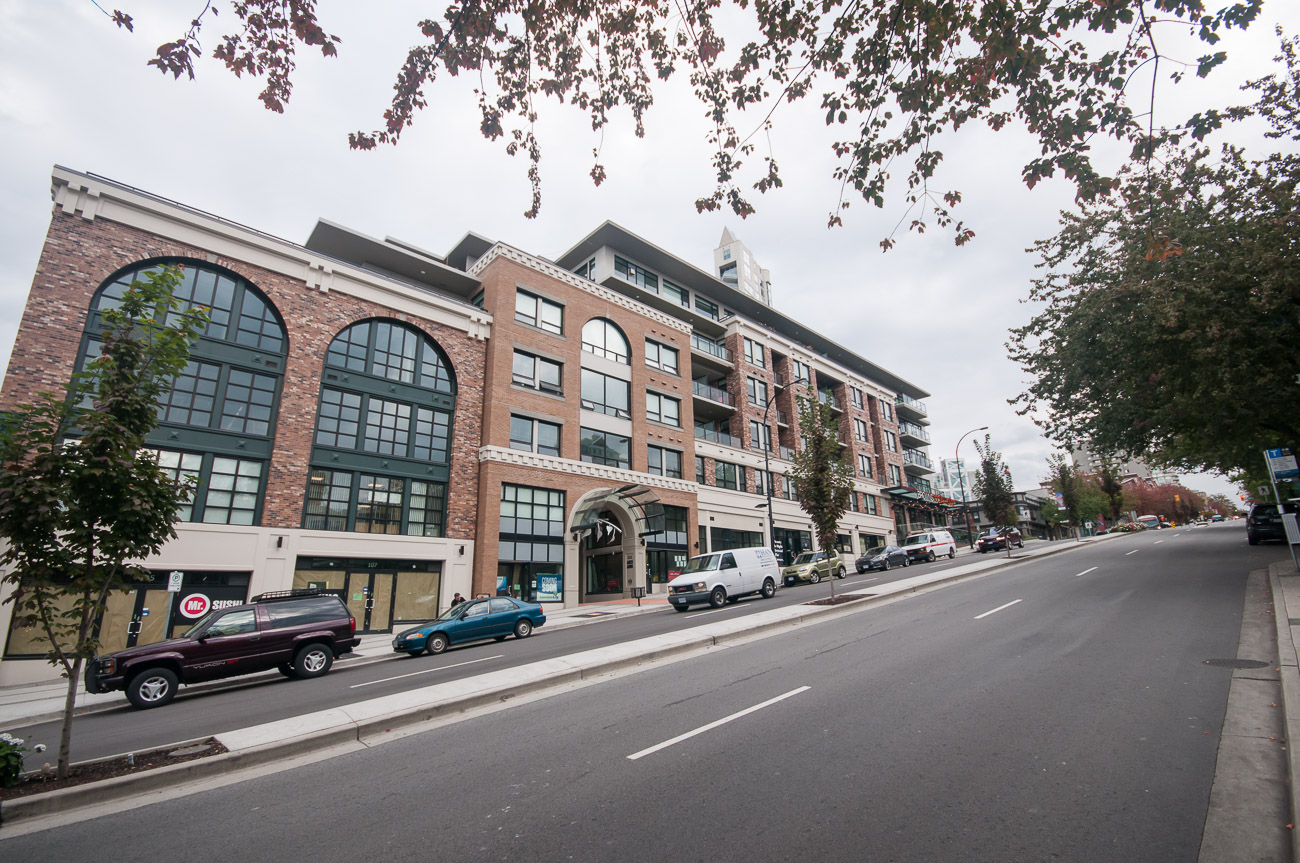 WALLACE & MCDOWELL - Amenity Photo 7 of 8