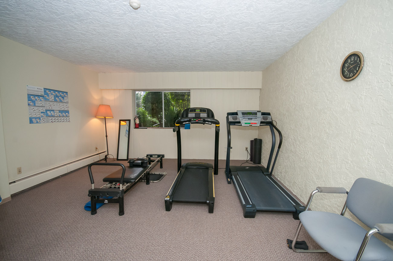 Kingsview Manor - Amenity Photo 1 of 4