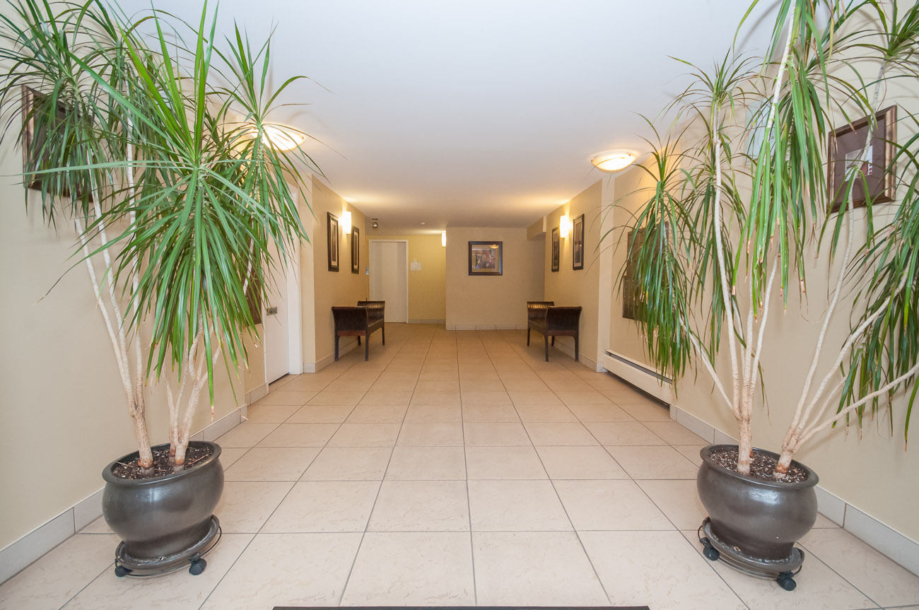 Kingsview Manor - Amenity Photo 2 of 4