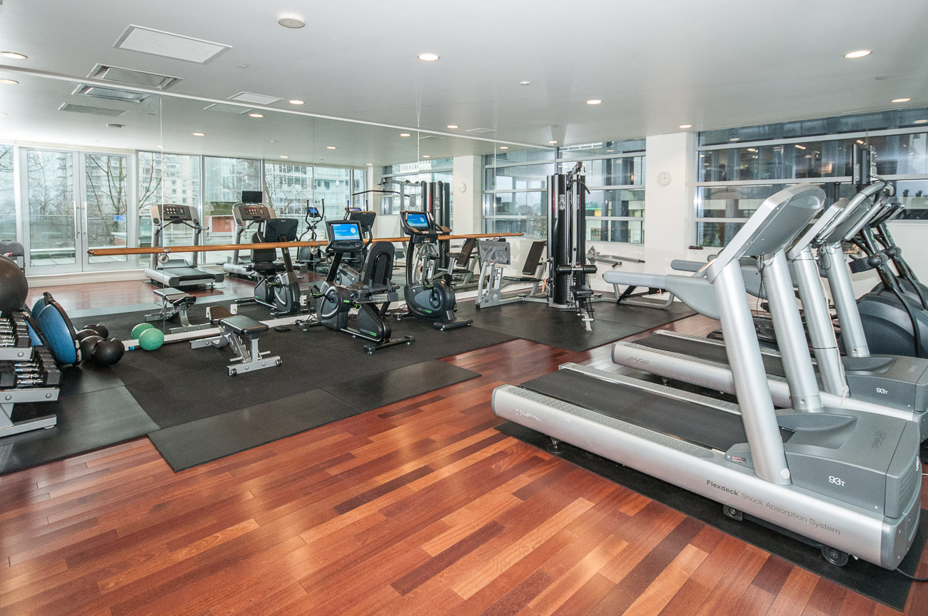 One Harbour Green - Amenity Photo 4 of 18