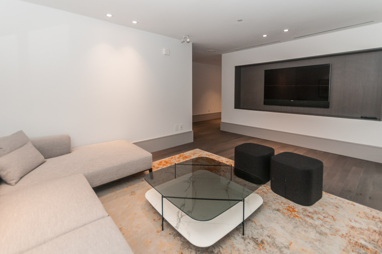 Connaught Edgemont Village - Amenity Photo 11 of 15