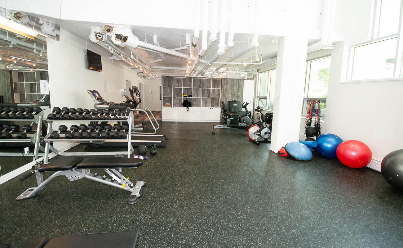 SHINE - Amenity Photo 8 of 8