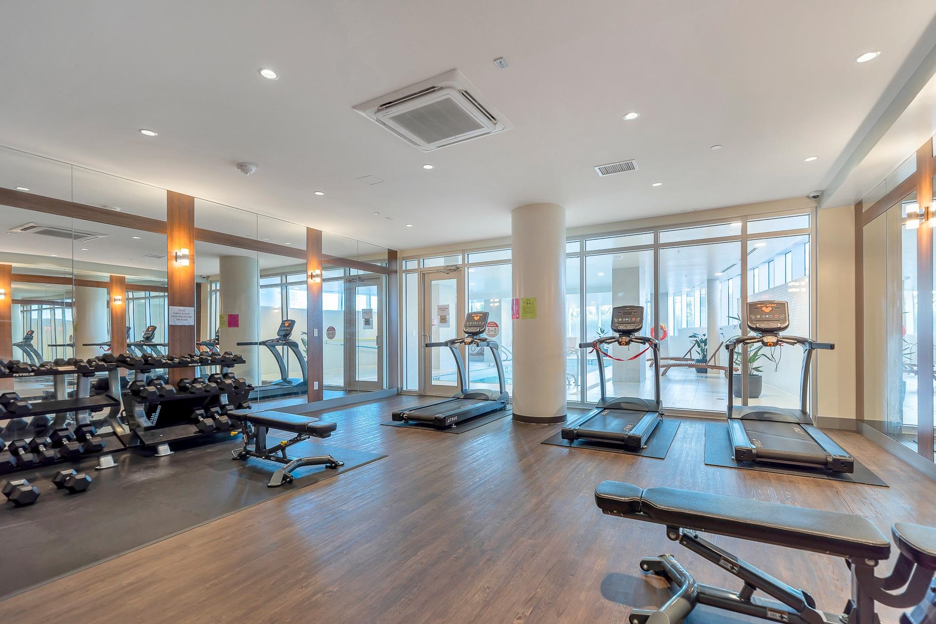 Escala - Amenity Photo 5 of 8