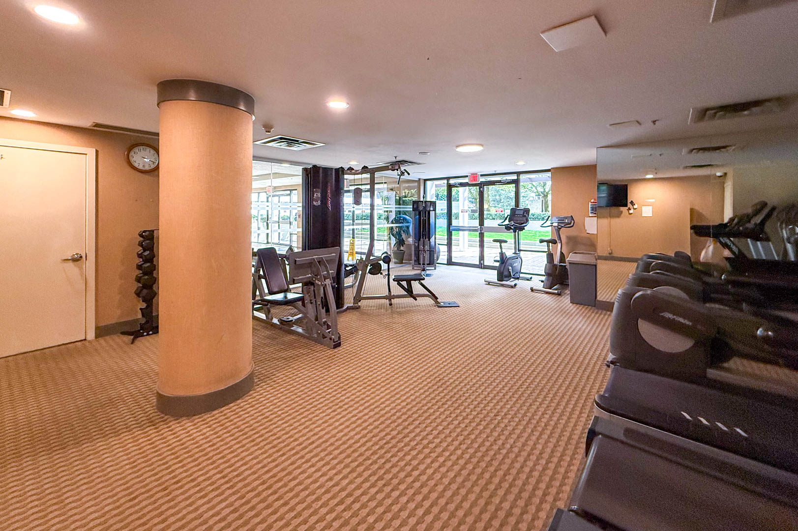 Fresco - Amenity Photo 9 of 15