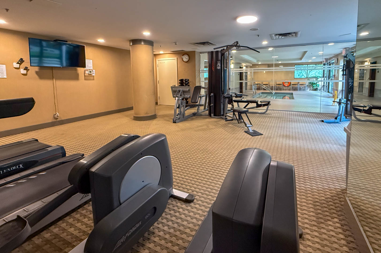 Fresco - Amenity Photo 10 of 15