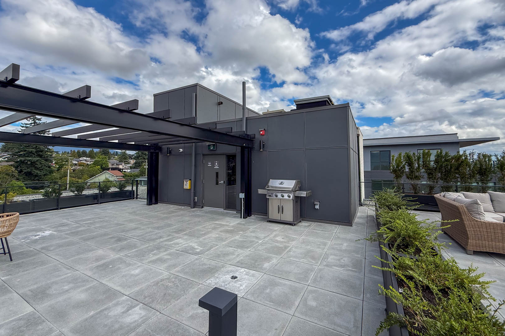 INNOVA - Amenity Photo 8 of 11