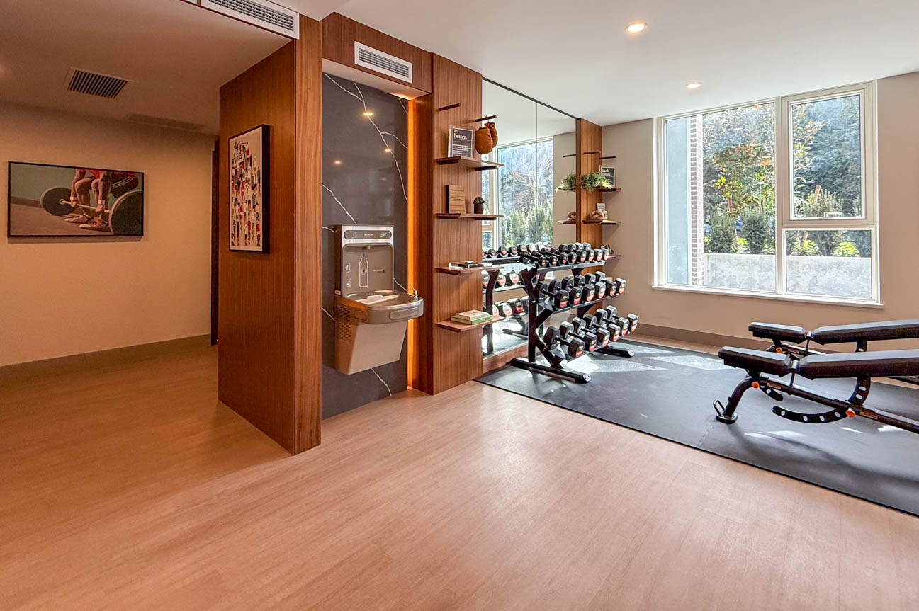 Executive on the Park - Amenity Photo 15 of 18