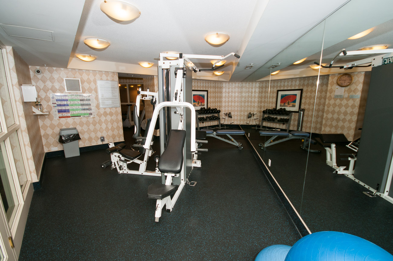 Crestmark I - Amenity Photo 3 of 8
