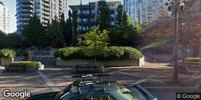 Street view of Q