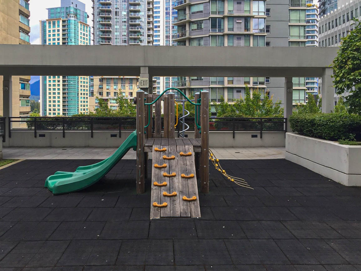 The Ritz - Amenity Photo 4 of 16