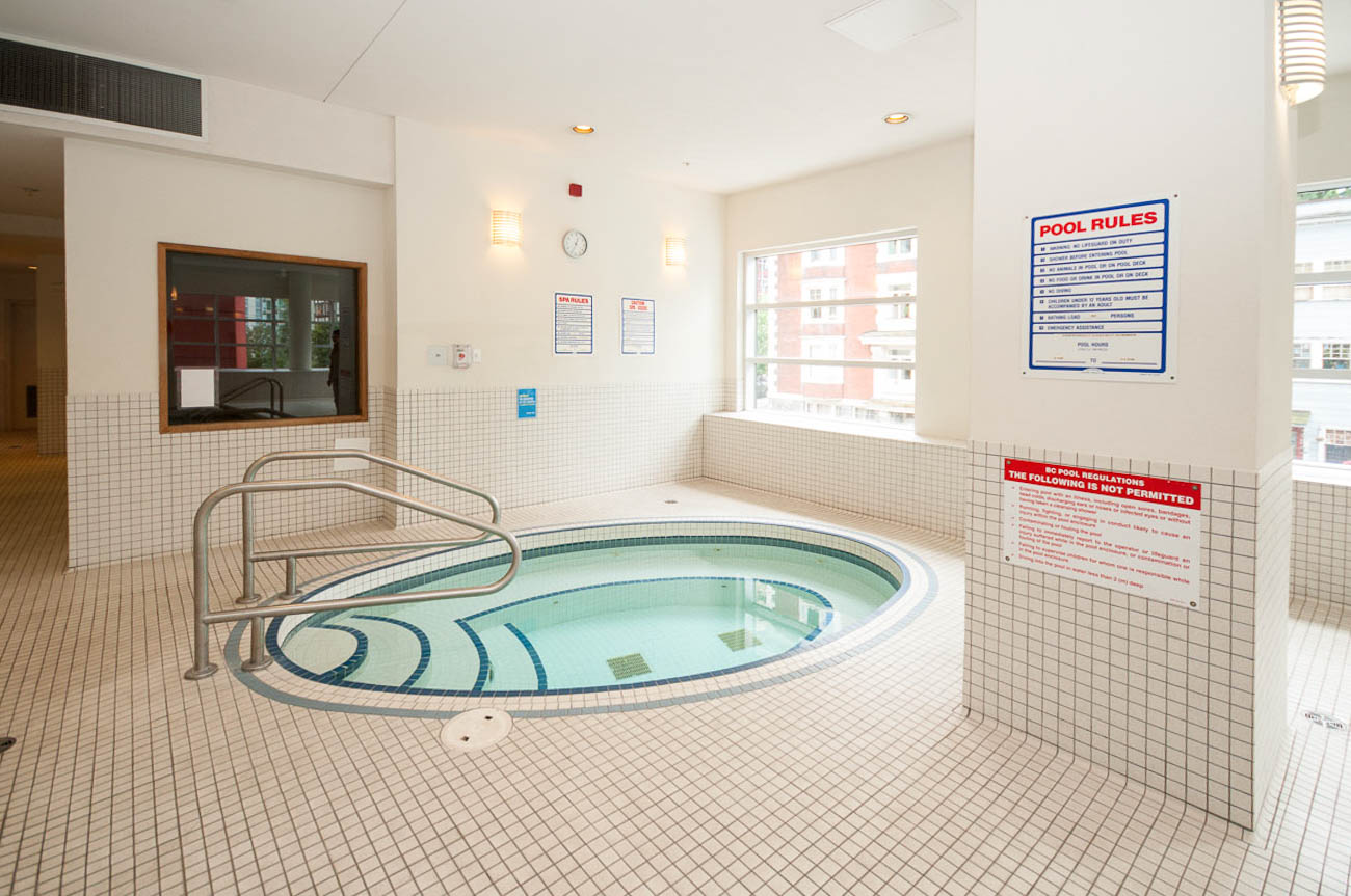 The Ritz - Amenity Photo 13 of 16